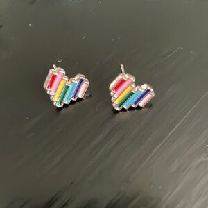 Nwot rainbow heart earrings!